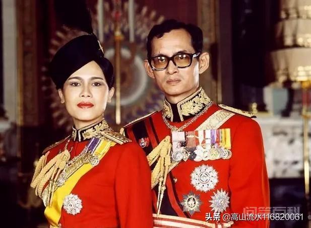 泰国国王近日公开纳妃，泰国国王有多少妃子，泰国是一夫一妻制吗？,第2张