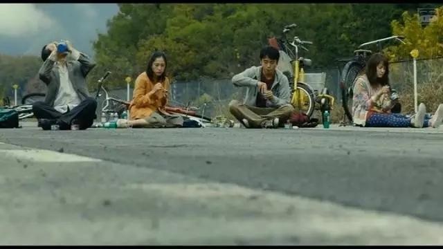 釜山行电影情节,有什么和《釜山行》一样探讨人性的电影或短片？,第31张